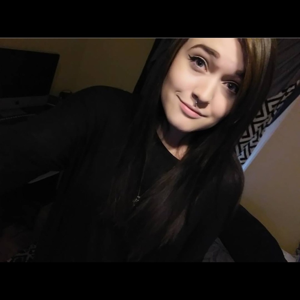 Meet your Posher, Virginia